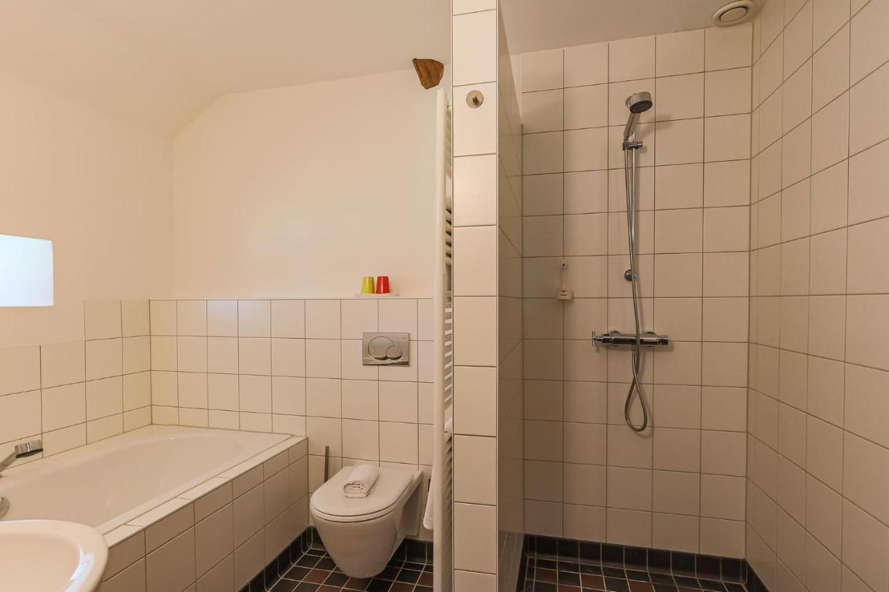 Erfgoed Rikkerda Apartment Lutjegast Exterior photo